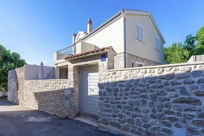 Image de Chalet à Petrcane