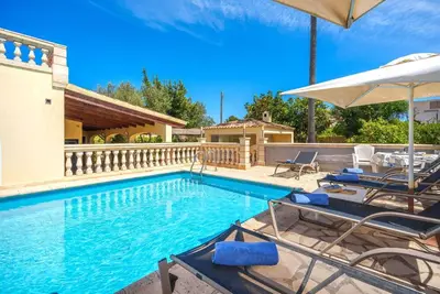Image de Belle maison de vacances privée avec climatisation, Wifi, piscine privée, Tv et terrasse