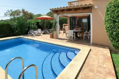 Image de Belle maison de vacances privée avec climatisation, Wifi, piscine privée, Tv, terrasse et parking