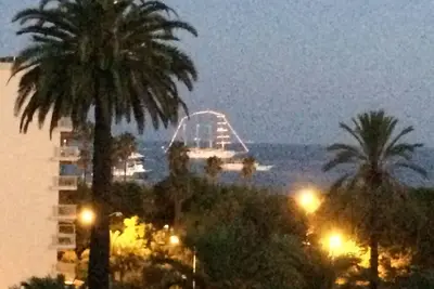 Image de Le Pavillon 3' de la plage 10' du Palais à pieds Parc vue mer