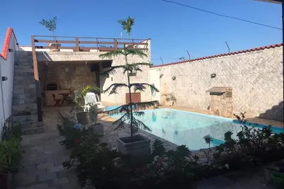 Image de Excellente maison avec piscine, proche de la plage