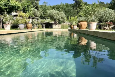 Image de Gîte dans un mas provençal restauré