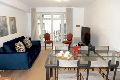 Image de Appartement Famille quartier Sud de butte Montmartre pour 7\/8 personnes