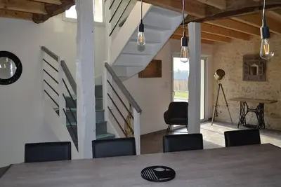 Image de Maison entièrement rénovée avec piscine aux portes de Bergerac