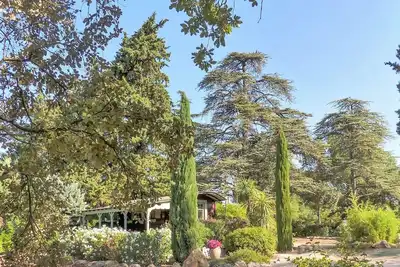 Image de Domaine de Conillieres - Lodge en bois de 28m2  climatisé - Piscine