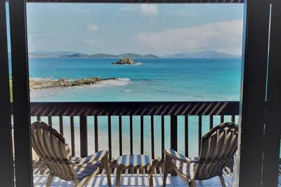 Image de Promotions De Printemps Brk! ! ! ! Duplex de luxe romantique en bord de mer sur la plage de Sapphire