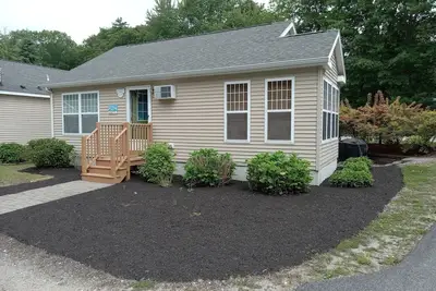 Image de Cottage mignon et confortable - 1 mile à Wells Beach et 3 miles à Ogunquit Beach!
