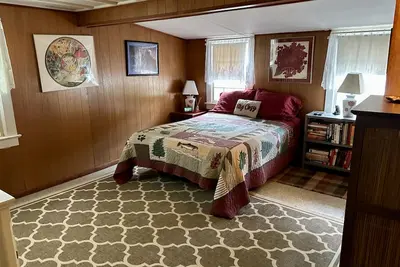 Image de Cottage de Charme - Le secret le mieux gardé de Lake George!