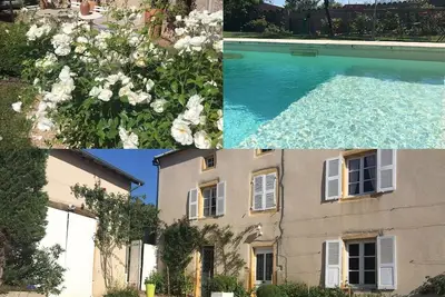 Image de coup de coeur, prestations luxueuses, maison de famille, piscine, jacuzzi