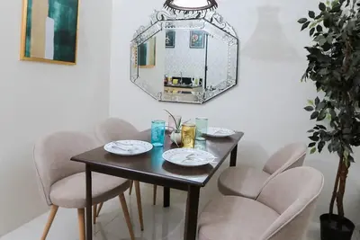 Image de A2JSuites Huge Taal View Luxury Suite Smart Home Near Skyranch, Robinsons