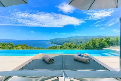 Image de Villa Lifestyle - 4 chambres, piscine privée, sauna et jacuzzi