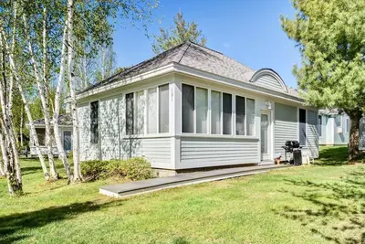 Image de Le Chalet de mes rêves-Summer Village-2km/plage Réservez vos vacances pour 2025