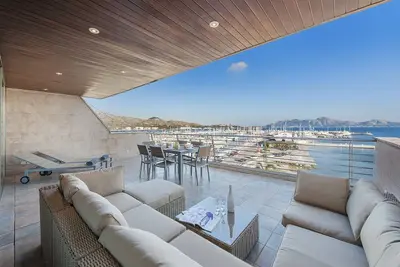 Image de Appartement en première ligne situé sur la plage de Port de Pollença