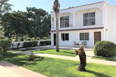 Image de Fig Tree Z Holiday Villas Dps07 - Maison de ville 2 chambres près de la plage