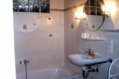 Appartement \/ app. pour 5 personnes avec 78m² à Burhave (126013)