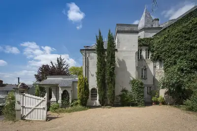 Image de joli gîte du 18 ème siècle, bord de loire à 10 kms de Saumur