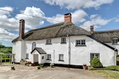 Image de Nethercott Manor - Deux Chambres Maison, Couchages 4