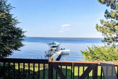 Image de Belle maison au bord du lac