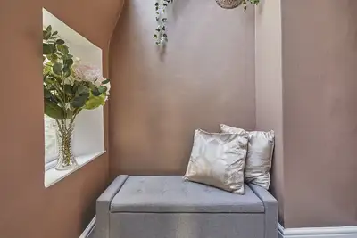 Image de Maisonnette de Grand Sally Lunn!