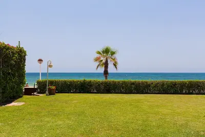 Image de Belle maison méditerranéenne en bord de mer - Casa Geranis