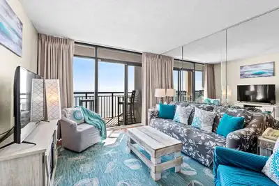 Image de 2 chambres / 2 salles de bain Oceanfront Resort