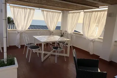 Image de La Terrasse Sur La Mer