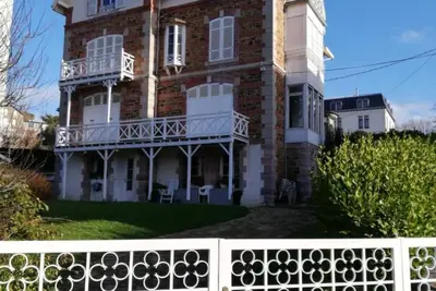 Image de Appartement tout confort Ă 50 m de la plage