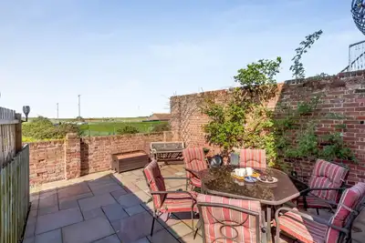 Image de Stonehills Cottage - Deux Chambres Maison, Couchages 4