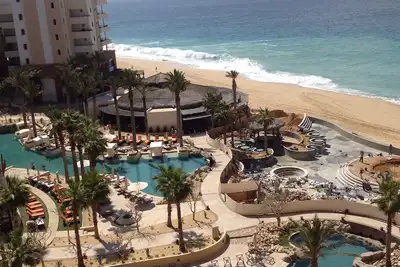 Image de Du 4 au 12 juillet Ă Cabo San Lucas, Lands End Resort and Spa