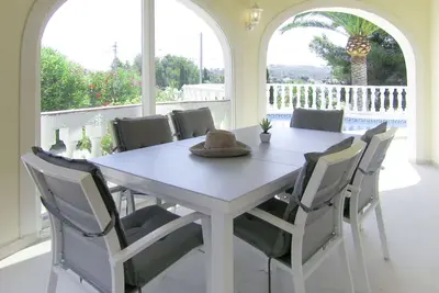 Image de Belle maison de vacances privée avec piscine privée, Wifi, climatisation, Tv, terrasse, parking