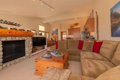 Image de Nouvelle liste! Condo 3 chambres Snowcreek V / Vue spectaculaire sur Mammoth Mountain!
