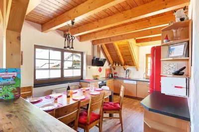 Image de Maison Rose, 165m2, 4 chambres, maximum 8 personnes