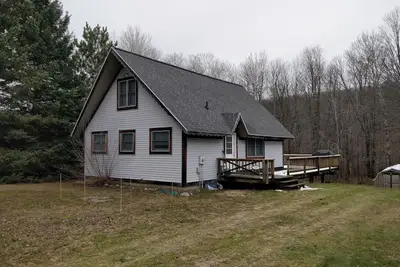 Image de Ski Chalet - Ski, Snowmobile, Relax!