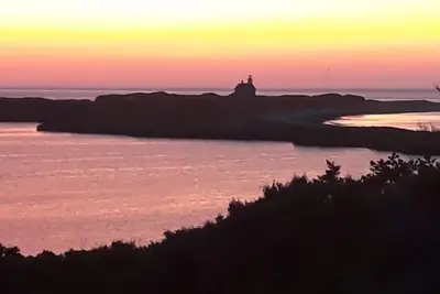 Image de Simplicity With Stunning Sunset View!