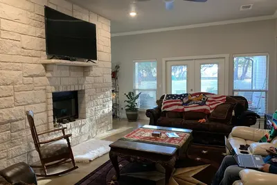 Image de Chambres dans la maison. «Casa Blanca». Tranquility & The Country Comfort Chambres privées