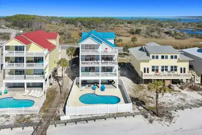 Image de Beachfront, Private Pool, Elevator ~ 5 on Beach