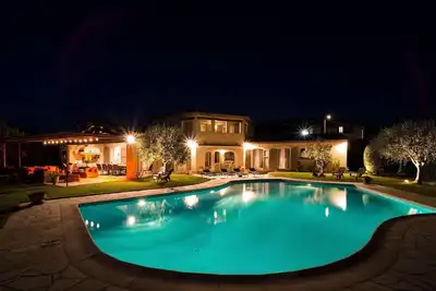 Image de Villa Pablo à Mougins***** piscine privée & jardin à 10 mn des plages de Cannes