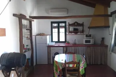 Maison El Lagar dans la forêt