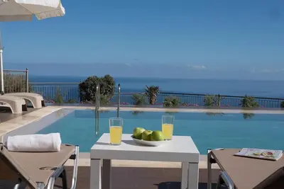 Image de Villa Eolos with private pool