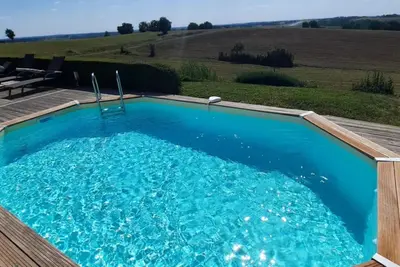 Image de Gîte à la campagne avec piscine et spa rien que pour vous.