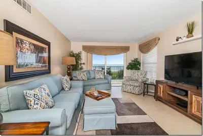 Image de Ocean Front 3 Chambres Condo Minutes À Cocoa Beach Pier! !