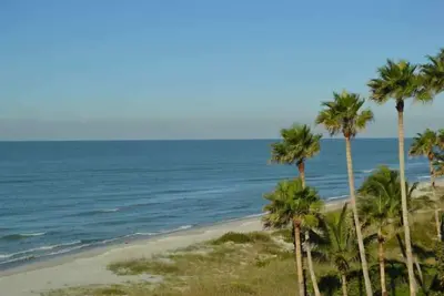 Image de R���������������cemment r��nov���������� et un superbe golfe Vue de la nouvelle fenêtre