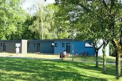 Image de Appartement dans une maison de vacances avec piscine, Wifi, Tv, terrasse, animaux admis, parking