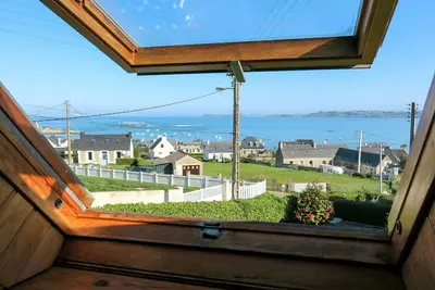 Image de Belle maison de vacances privée pour 4 personnes avec terrasse et parking