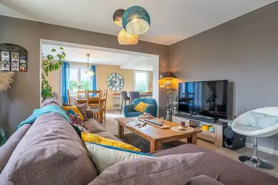 Image de Belle maison de vacances privée pour 6 personnes avec Wifi, Tv, patio, animaux admis et parking