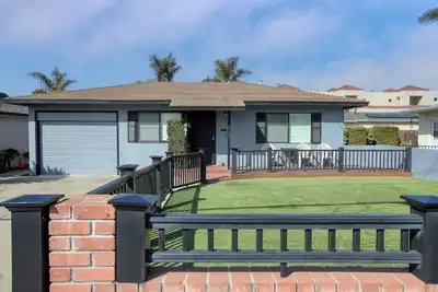 Image de 551 Dolliver: 4 Br, 3 Ba Maison Ă Pismo Beach, pour 8 personnes