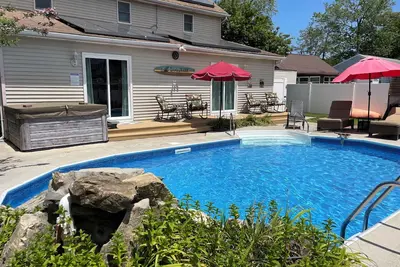 Image de Évasion tropicale à Cape May avec piscine et bain à remous, chiens bienvenus