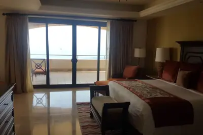 Image de Luxueuse suite présidentielle face à la plage au Grand Solmar