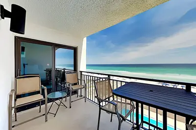Image de Condo sur la plage mis à jour. Vues pour Miles! Près de tout!