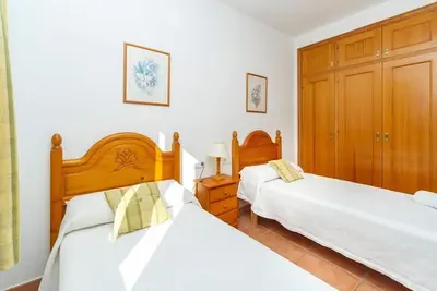 Image de Casa Santa occupe un emplacement unique, avec de superbes vues sur la mer et des couchers de soleil